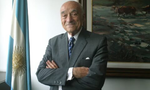 Murio Enrique Eskenazi fundador del Grupo Petersen