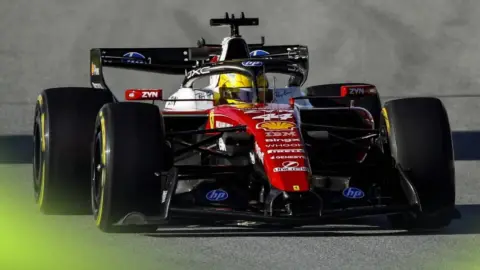 ¿Hay una nueva Ferrari, como se vio en los ensayos iniciales en Montmeló?