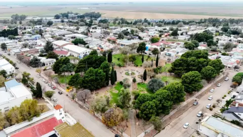 La Comisión de Fomento de Villalonga manifestó su disconformidad ante la falta de respuestas por parte de las autoridades municipales