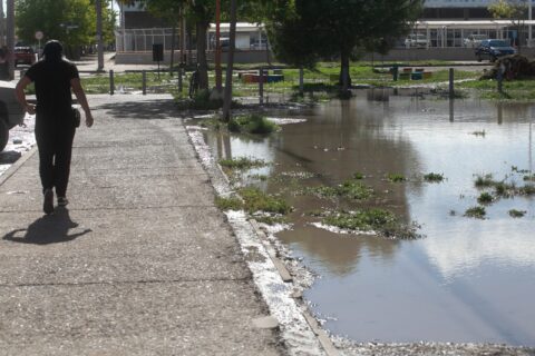 Intenso temporal en Viedma: el municipio desplegó un operativo durante toda la jornada
