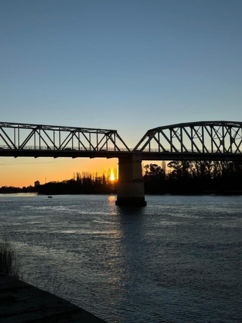 Corte en el puente ferrocarretero: se llevarán a cabo tareas de reparación eléctrica este domingo
