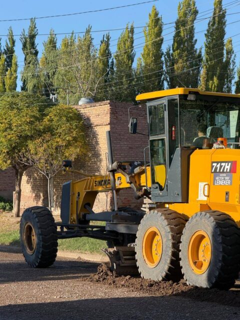 La Municipalidad de Conesa realiza mantenimiento de calles