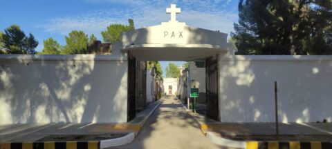 Nuevos horarios de visita en el cementerio municipal