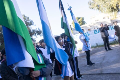 Viedma conmemoró el 216° aniversario de la Revolución de Mayo con un llamado a la unidad y al compromiso colectivo