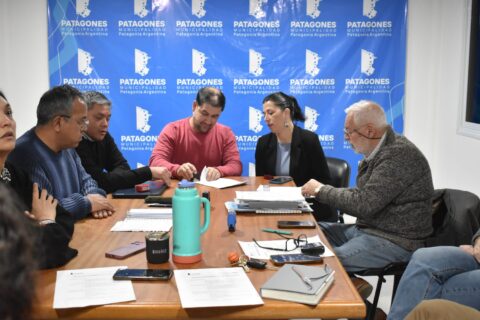 Acuerdo salarial con los gremios municipales.