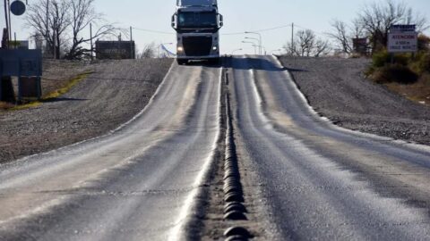 Rivero cargó contra oficialistas y opositores por el abandono de las rutas nacionales