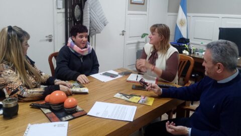 Fundación Estrellas Amarillas mantuvimos una reunión de trabajo con el intendente de Toay