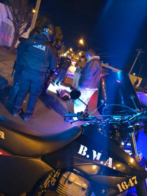 Dos hombres fueron aprehendidos tras un robo con arma blanca a un kiosco