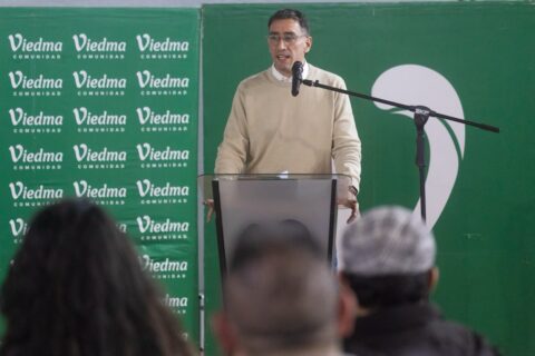 Castro oficializó a las 13 renovadas juntas vecinales de Viedma
