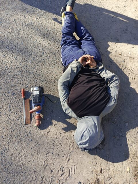 Policía aprehendió a a una pareja tras sustraer una bomba de agua